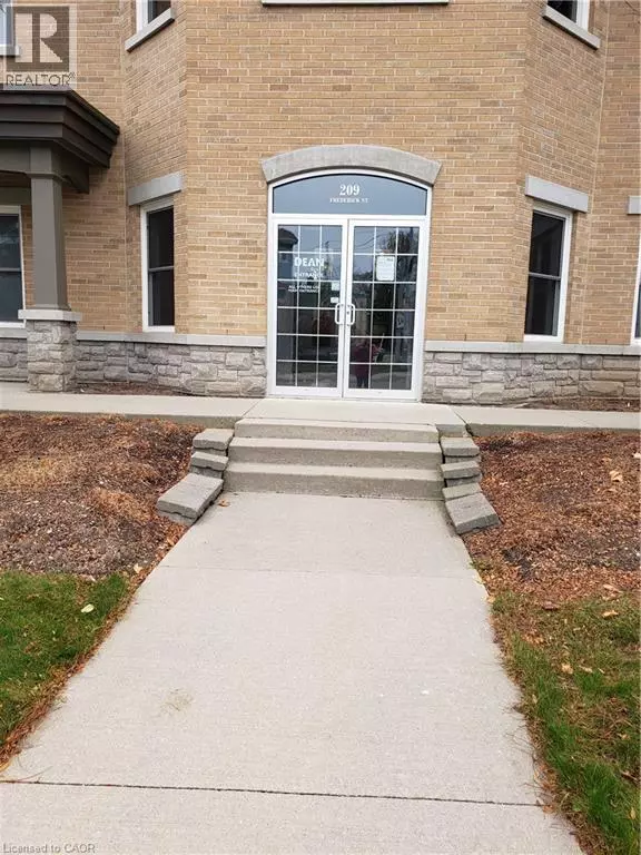 Kitchener, ON N2H2M7,209 FREDERICK ST #3B