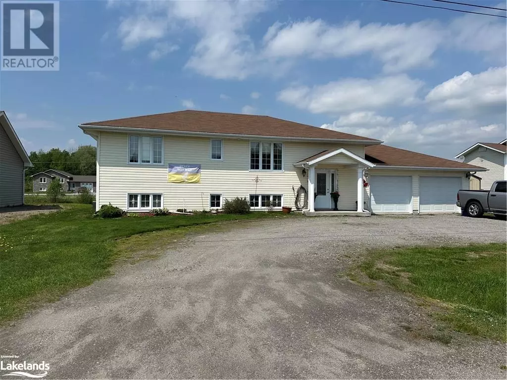 Sturgeon Falls, ON P2B3H3,37 TAMERACK Avenue