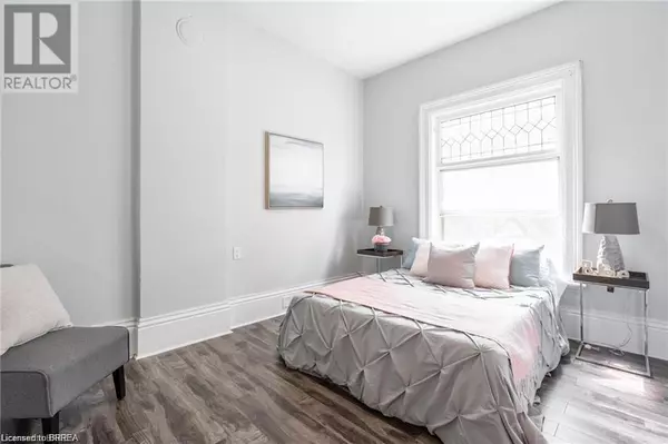 129 WEST Street Unit# UPPER, Brantford, ON N3T3G2