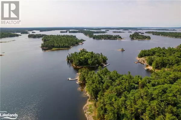 Honey Harbour, ON P0E1E0,8034 BONE ISLAND 1810 GEORGIAN BAY S