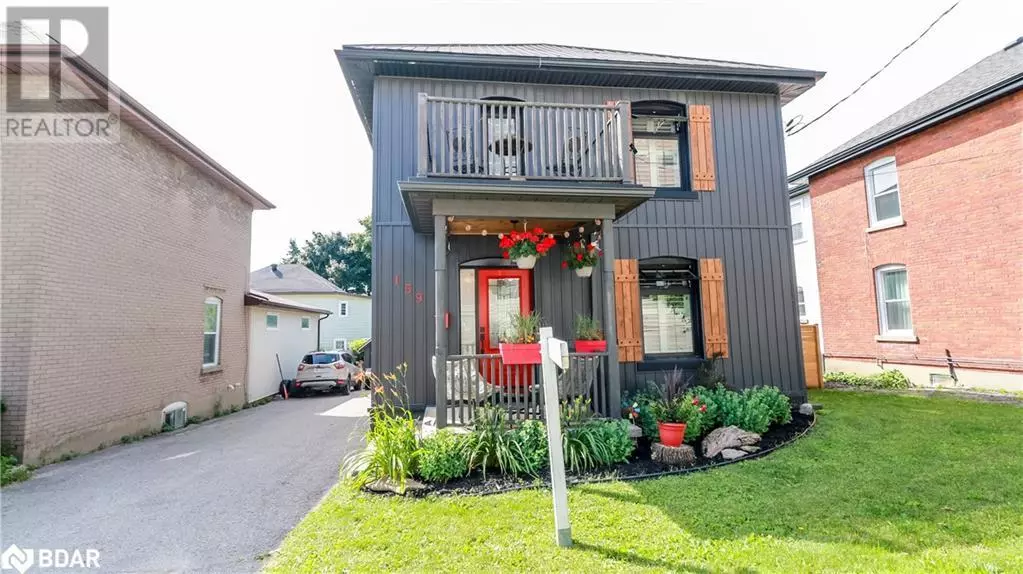 Orillia, ON L3V2Z4,159 COLBORNE Street W