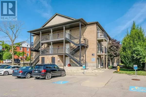 185 WINDALE Crescent Unit# 6C, Kitchener, ON N2E0G3