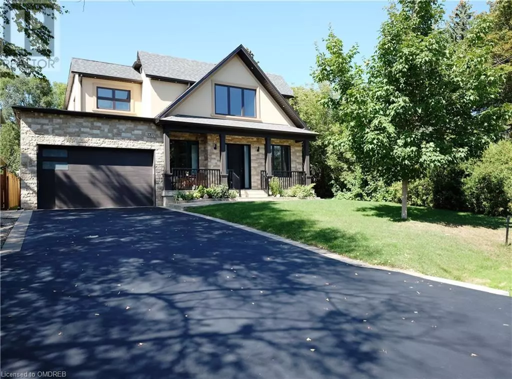 Oakville, ON L6L2W8,1211 PINEGROVE Road