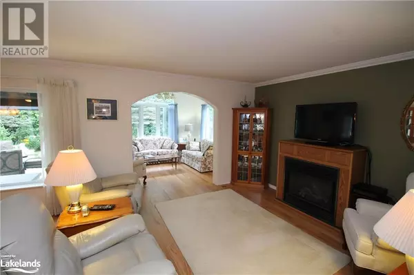 Gravenhurst, ON P1P1Y8,57 SPRINGWOOD Crescent