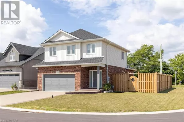 Niagara Falls, ON L2H3T2,7299 SHERRILEE Crescent