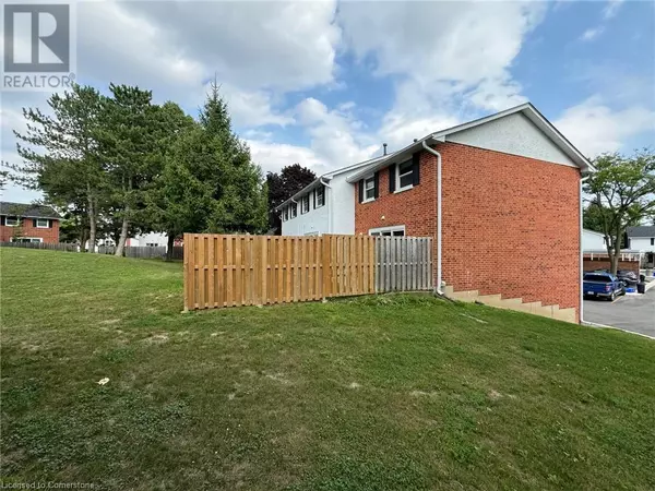 Waterloo, ON N2L5S7,411 KEATS Way Unit# 1