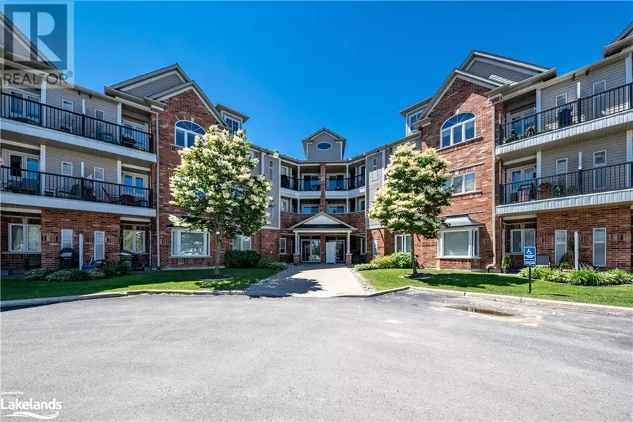 16 WESTBURY Road Unit# 113, Wasaga Beach, ON L9Z0B8