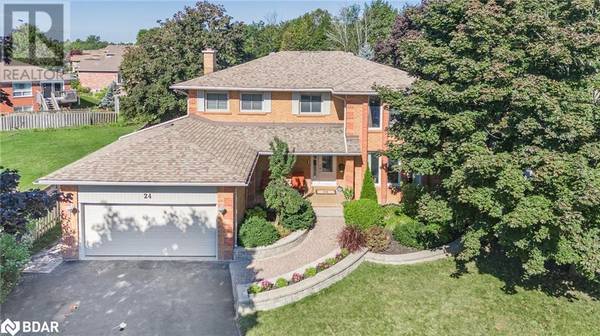 24 DYER Boulevard, Barrie, ON L4N9G2