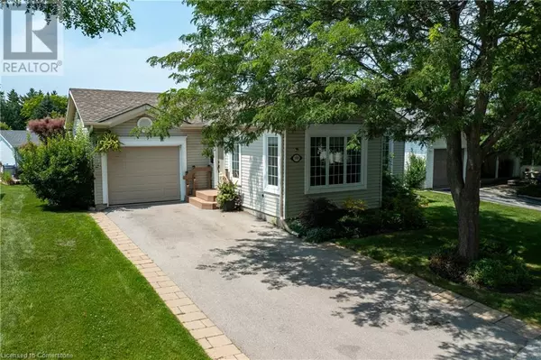 108 GLENARIFF Drive, Freelton, ON L8B1A5