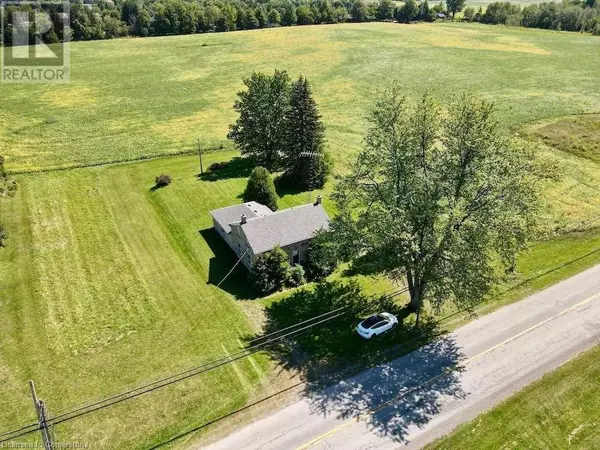 1748 BROCK Road, Freelton, ON L9H5E4