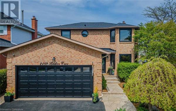 2189 BADER Crescent, Burlington, ON L7P4N4