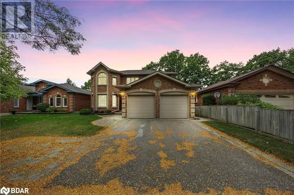 356 LIVINGSTONE Street W, Barrie, ON L4N7K7