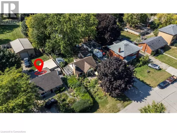 Kitchener, ON N2B2C8,39 TURNER Avenue