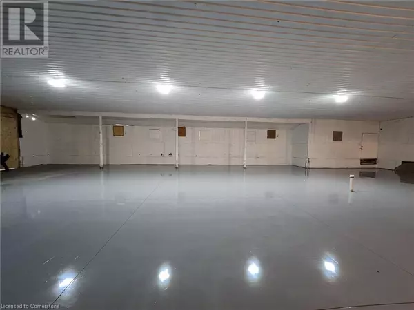 Glanbrook, ON L0R1W0,5463 CHIPPEWA RD East #Barn