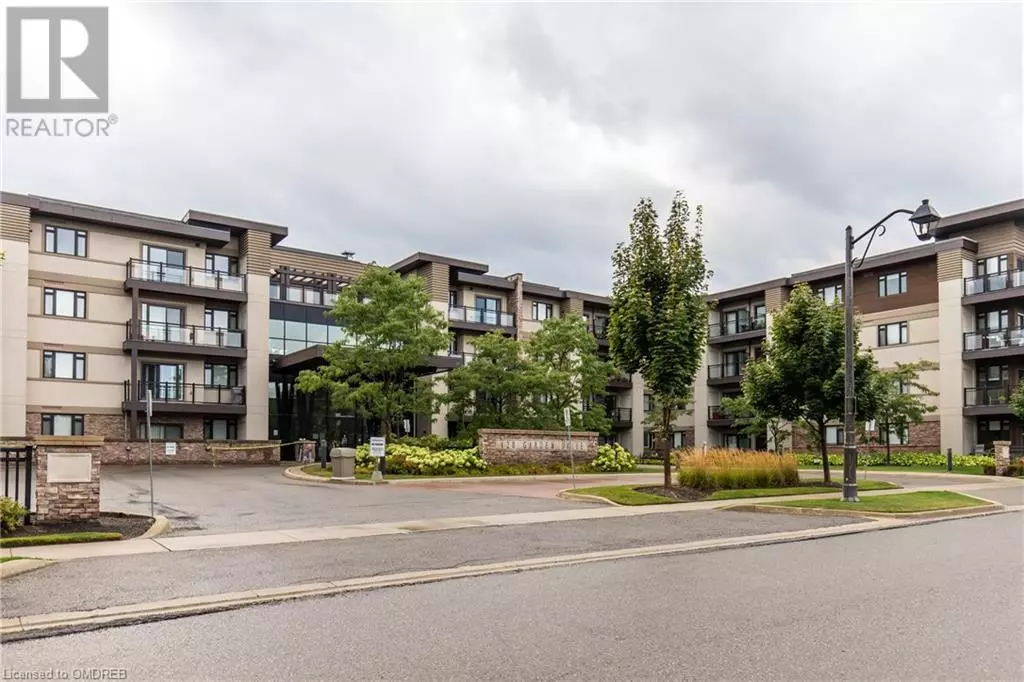 Oakville, ON L6K0H7,128 GARDEN Drive Unit# 313