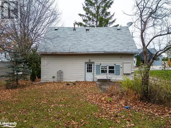 Thornbury, ON N0H2P0,35 KING Street W