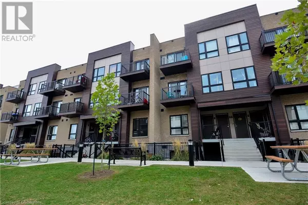 10 PALACE Street Unit# D1, Kitchener, ON N2E0J3