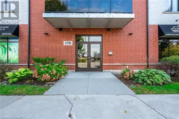 Waterdown, ON L8B1B5,170 ROCKHAVEN Lane Unit# 214