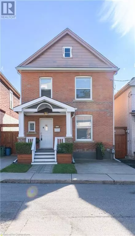 Hamilton, ON L8P1N3,425 JACKSON Street W