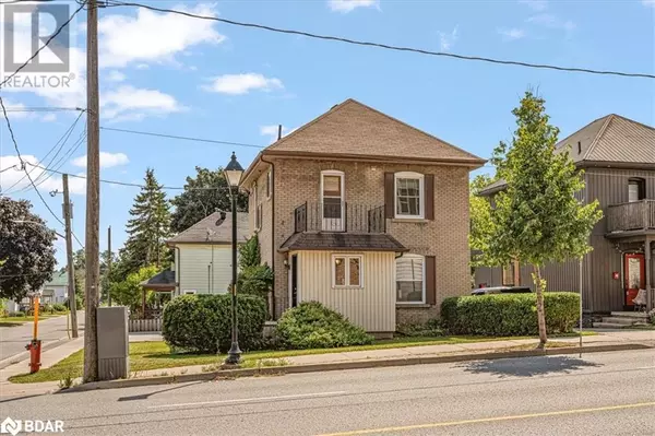 153 COLBORNE Street W, Orillia, ON L3V2Z4