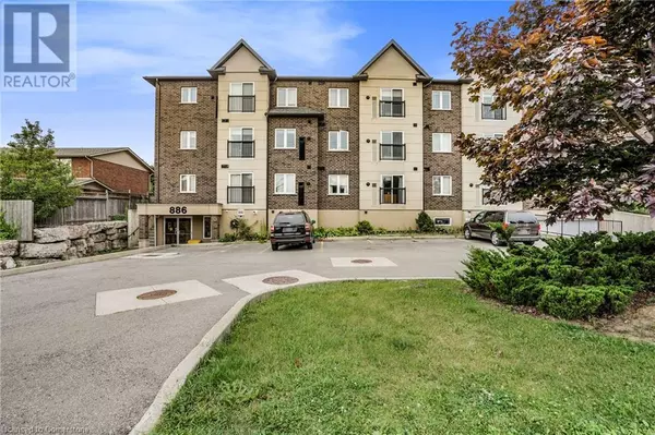 Ancaster, ON L9K1J8,886 GOLF LINKS Road S Unit# 104