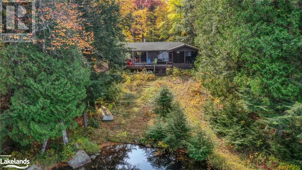 Lake Of Bays, ON P1H2J6,1086 SOUTH TOAD LAKE Road