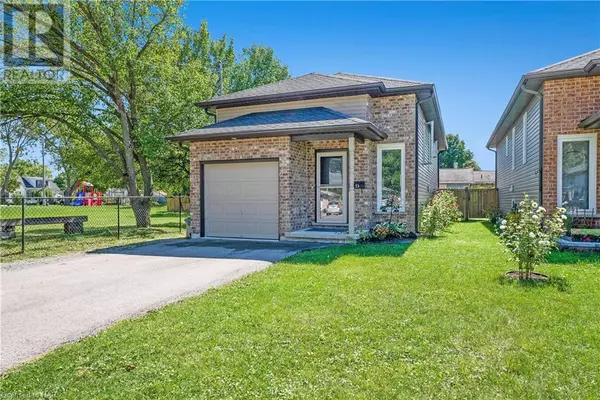 23 HATTER Avenue, Welland, ON L3C3P2