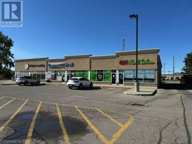 Brantford, ON N3R8A5,299 WAYNE GRETZKY Parkway Unit# 5