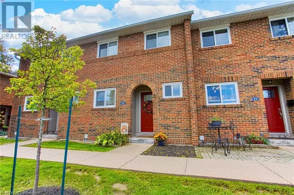 125 LIVINGSTON Avenue Unit# 16, Grimsby, ON L3M4S5