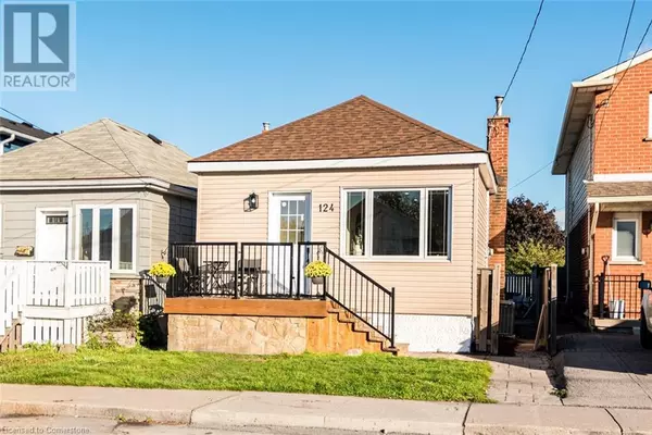 Hamilton, ON L8H4Y3,124 HARMONY Avenue