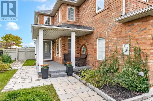 Ancaster, ON L9K1N3,95 THOROUGHBRED Boulevard