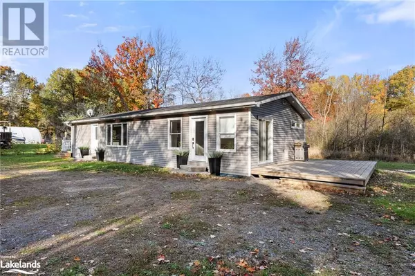 1343 WALKERS POINT Road, Muskoka Lakes, ON P1P1R2