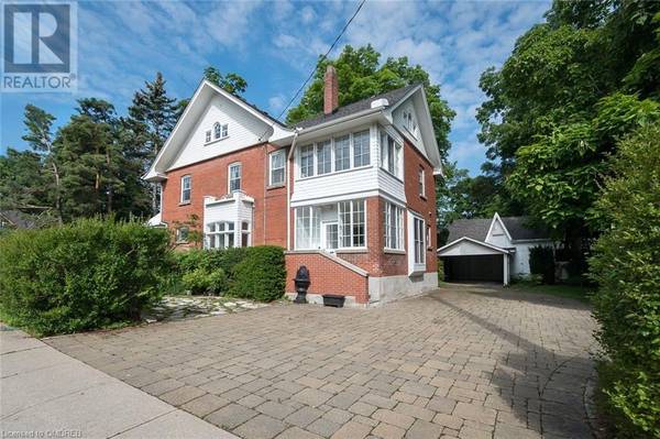 397 TRAFALGAR Road, Oakville, ON L6J3H8