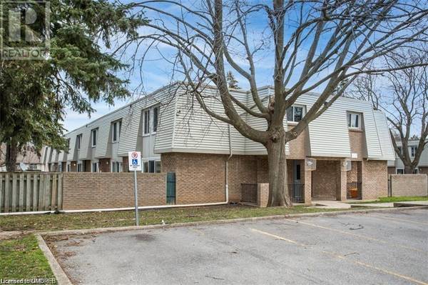 17 OLD PINE Trail Unit# 178, St. Catharines, ON L2M6P9