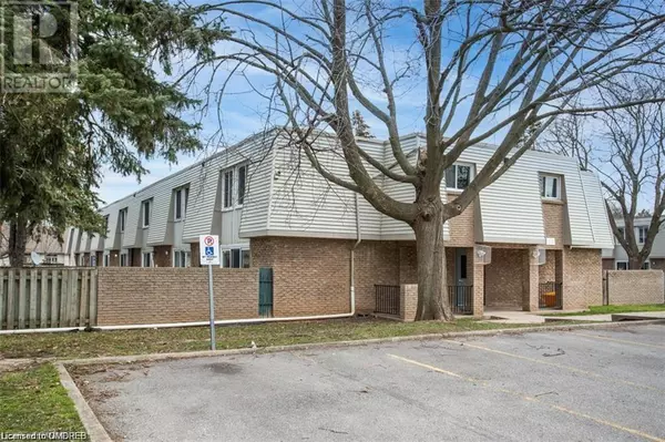 17 OLD PINE Trail Unit# 178, St. Catharines, ON L2M6P9