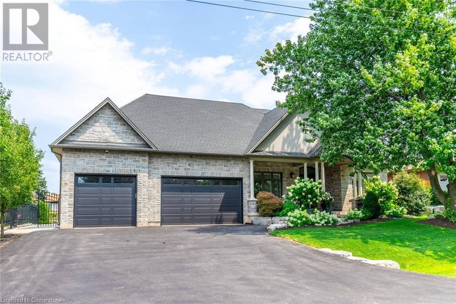 17 MCDONALD Court, Waterdown, ON L9H7C3