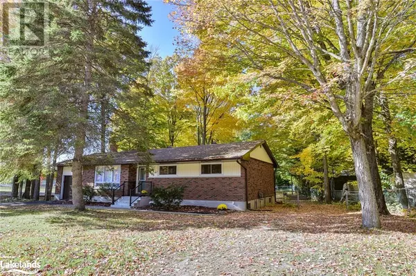 Gravenhurst, ON P1P1M9,405 MUSKOKA BEACH Road