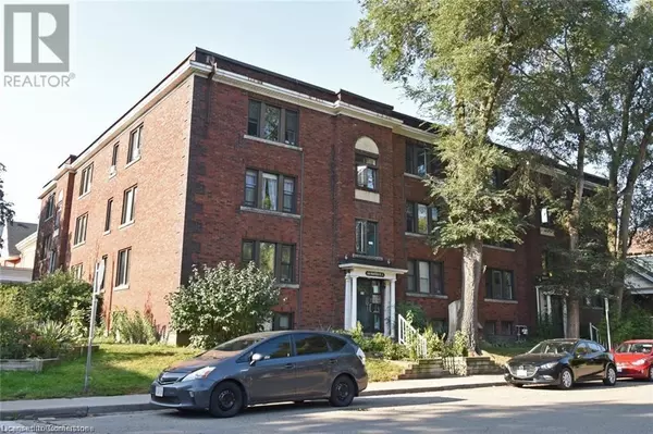 Hamilton, ON L8N1N8,356 HUNTER Street E Unit# 10