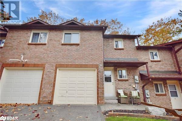 11 PHEASANT Trail, Barrie, ON L4N6W4