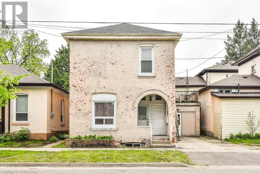 165 NELSON Street, Brantford, ON N3S4B7