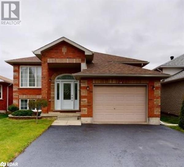 133 MONIQUE Crescent, Barrie, ON L4M6Z3