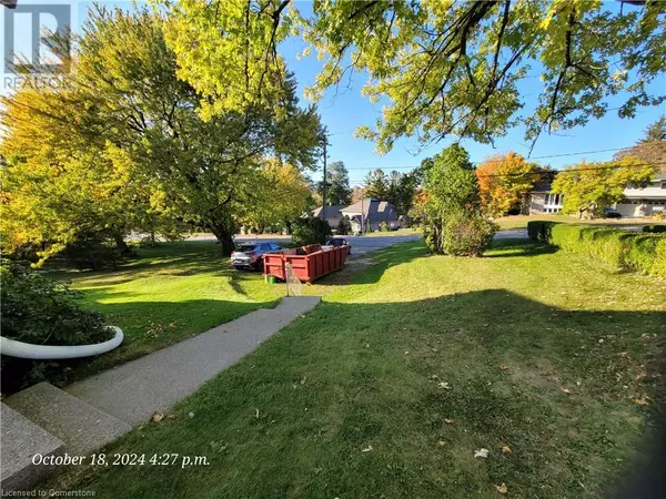 Cambridge, ON N3H4R6,111 RIVERBANK Drive N