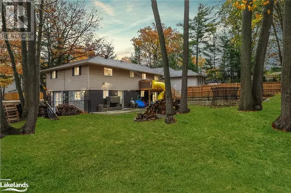 Wasaga Beach, ON L9Z2A8,109 KNOX Road W