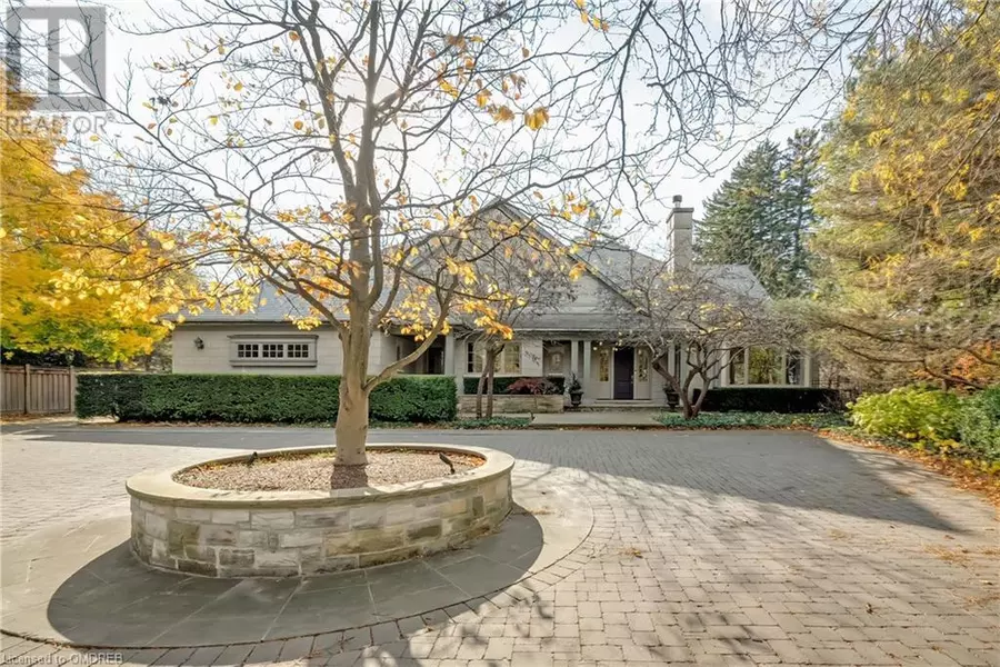 370 POPLAR Drive, Oakville, ON L6J4E4