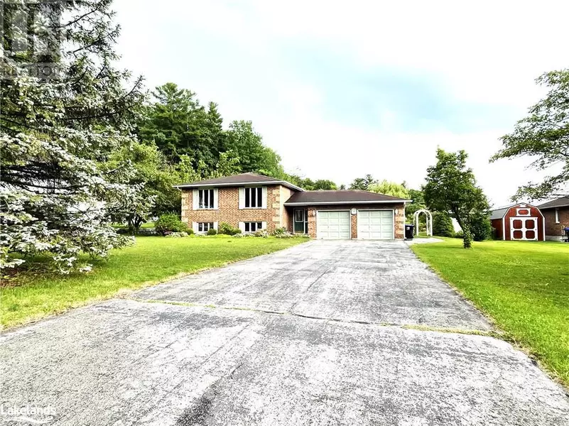 86 WASAGA SANDS Drive, Wasaga Beach, ON L9Z1J2