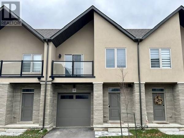 8 BAYBERRY Lane, Hamilton, ON L0R1W0