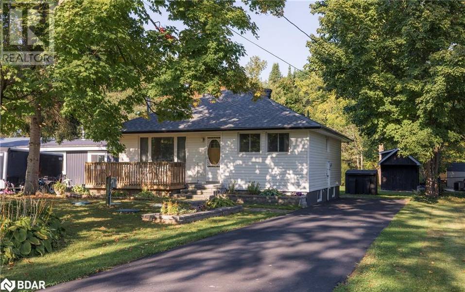 47 LAKESHORE Road W, Guthrie, ON L0L2E0