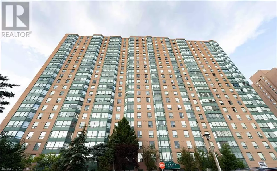 135 HILLCREST Avenue Unit# 215, Mississauga, ON L5B4B1