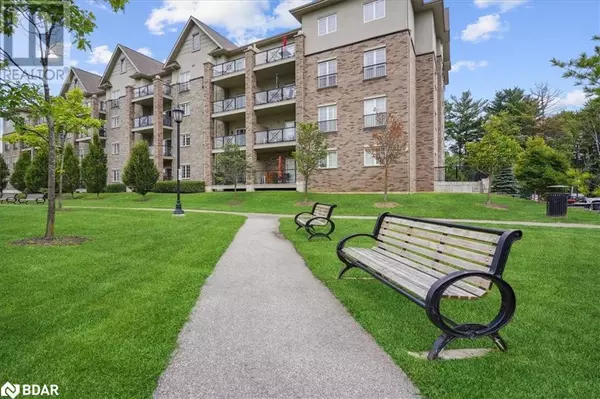 Barrie, ON L4N5W7,45 FERNDALE Drive S Unit# 408