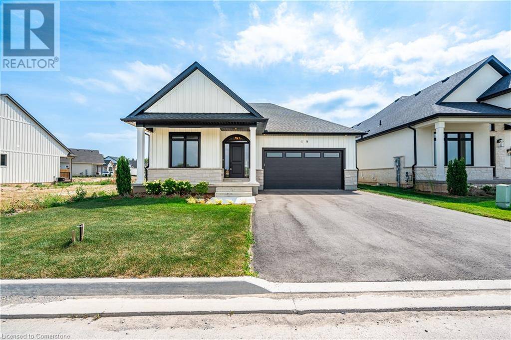 19 OAKLEY Drive, Niagara-on-the-lake, ON L0S1N0